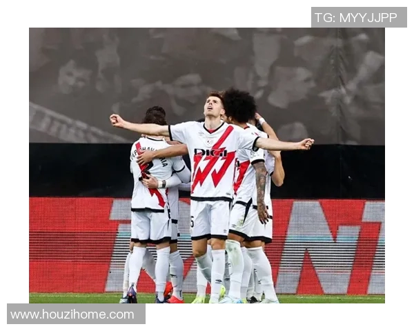 皇马主场大胜巴列卡诺，继续保持领先位置，展现王者风范