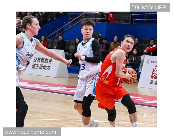 美国女篮再现辉煌,荣膺国际比赛最佳女足队伍称号 美国女篮再现辉煌,荣膺国际比赛最佳女足队伍称号