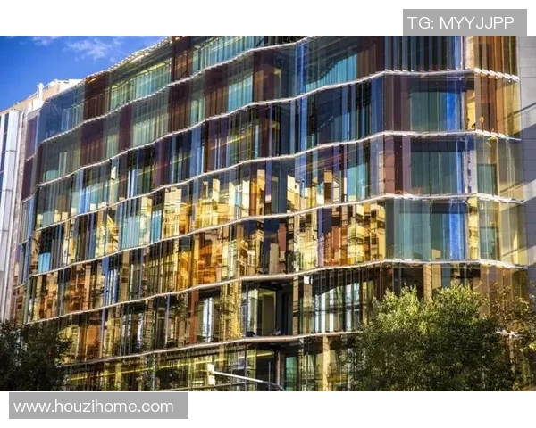 阿尔瓦罗·特赫罗设计的建筑作品荣获国际大奖，赢得全球瞩目