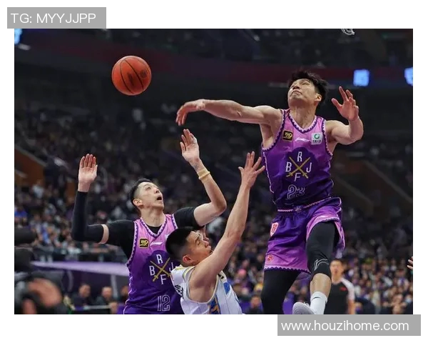 北京队在季后赛中大胜福建队,晋级四强! 北京队在季后赛中大胜福建队,晋级四强!